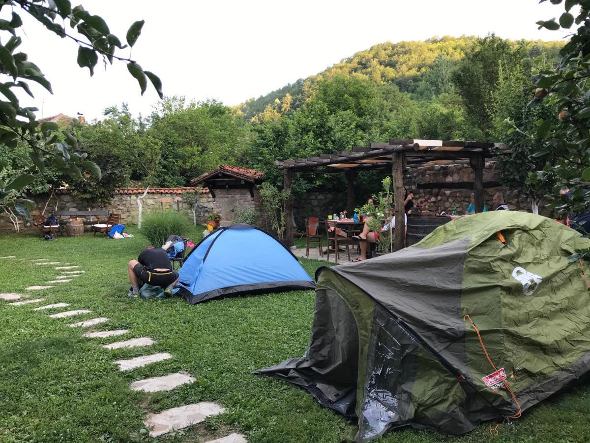 Konak Tosa Poganovo Esterno foto